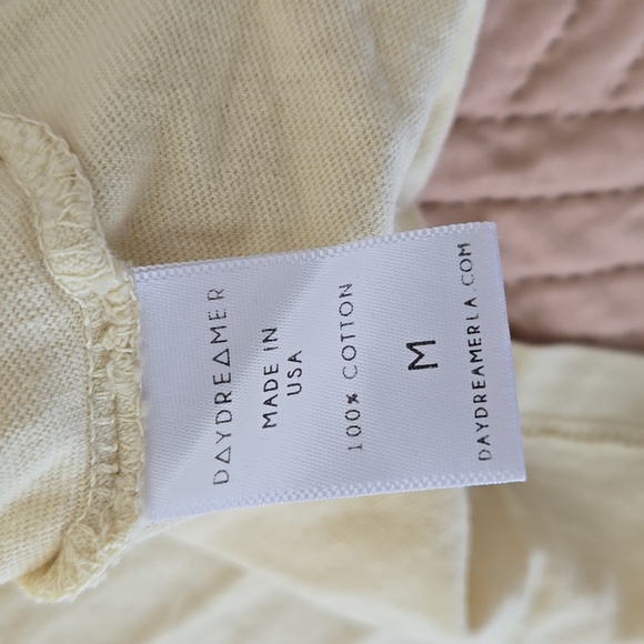 Daydreamer Yellow Graphic Tee permanent vacation palm tree sunset - Picture 5 of 9